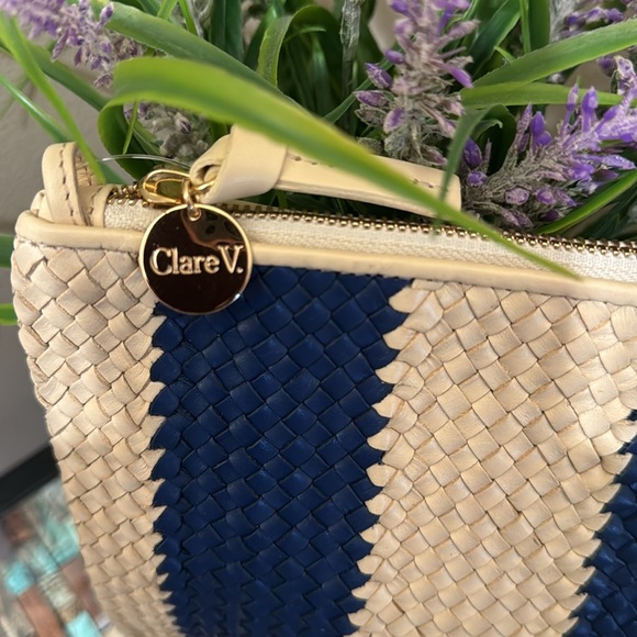 Clare .V Foldover Woven Leather Clutch - Picture 15 of 17